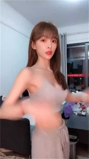 鳰的骚扰日常