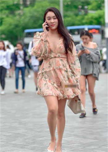 女人为了钱出卖自己的尊严