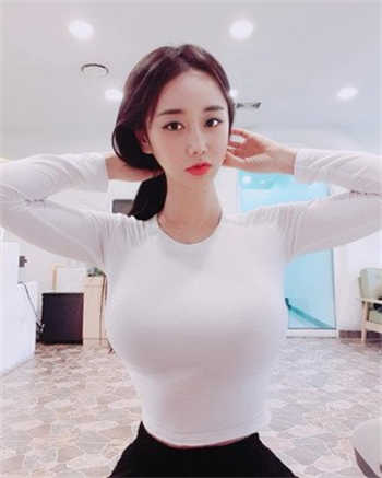 兄妹交谈tv