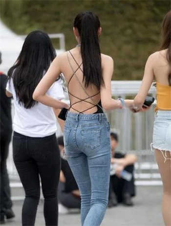 学生m找主