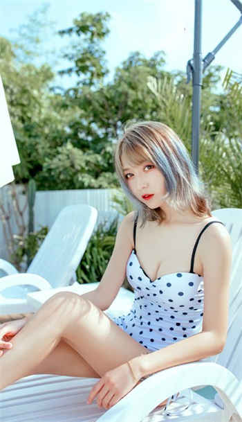 陈一发儿桌子下有人视频