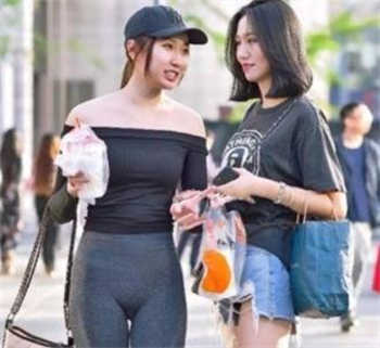 泡50岁女人的套路