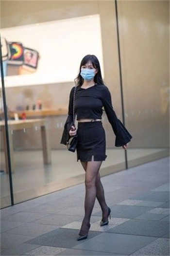 送女朋友礼物贺卡内容