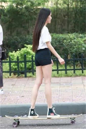 女性游泳馆