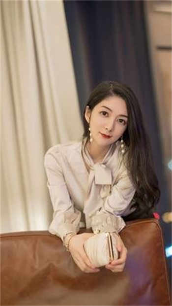 潘甜甜三部曲果冻传媒