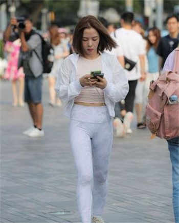 主人公是沈琦夜墨轩的小说