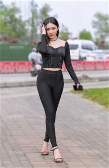 男模怎么哄富婆开心
